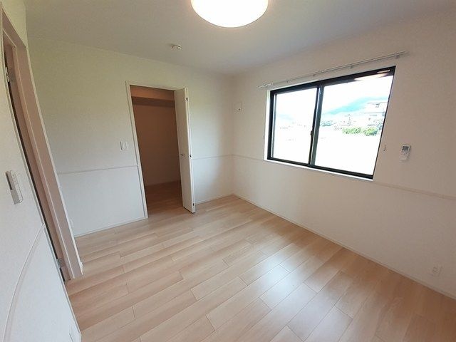 収納　ウォークインクローゼット