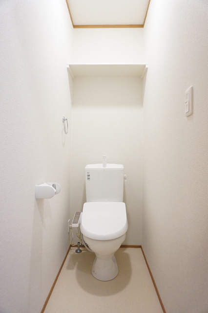 トイレ　洗浄便座