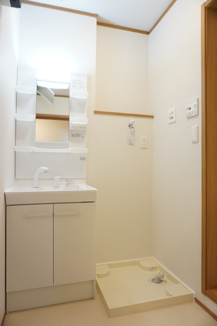 洗面設備　洗髪洗面化粧台