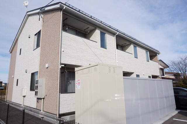 建物外観　２０２４年２月撮影