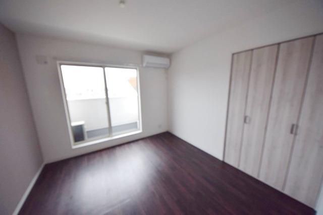 居室・リビング　★★落ち着いた色調のフローリング★★