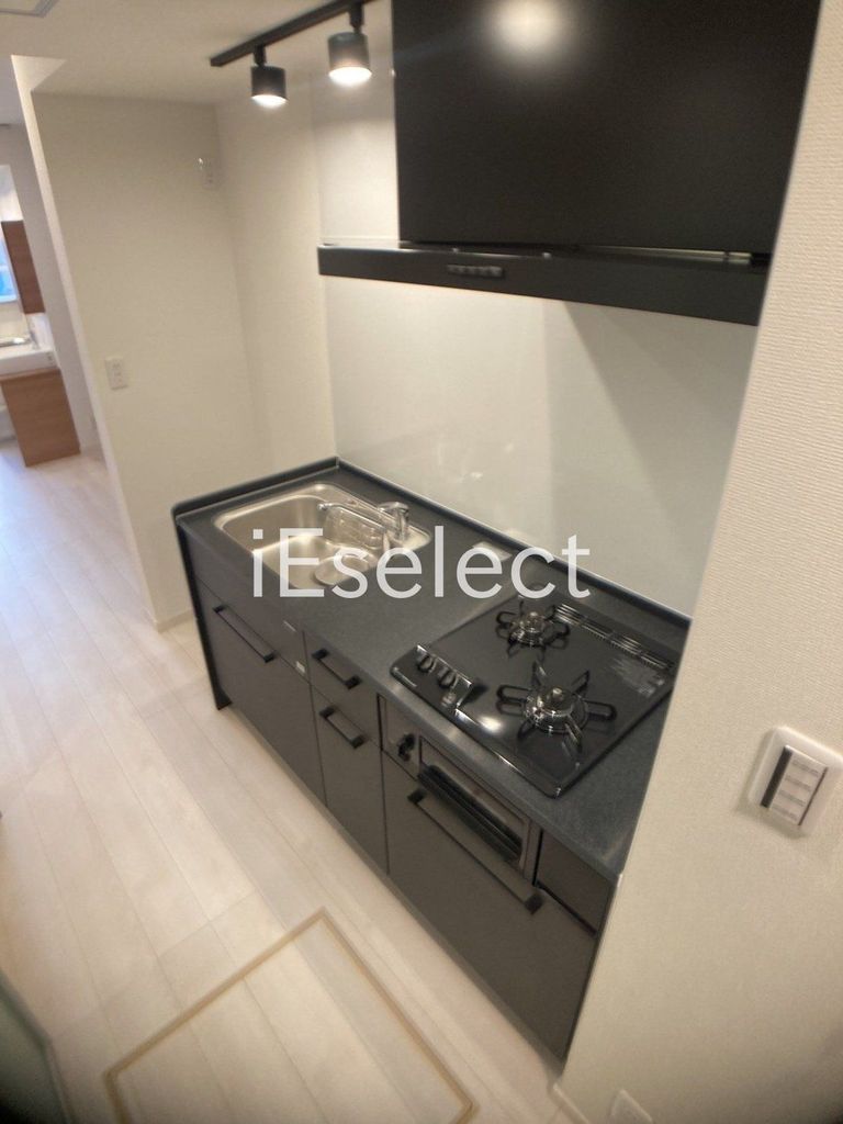 キッチン　広々としたキッチンスペース