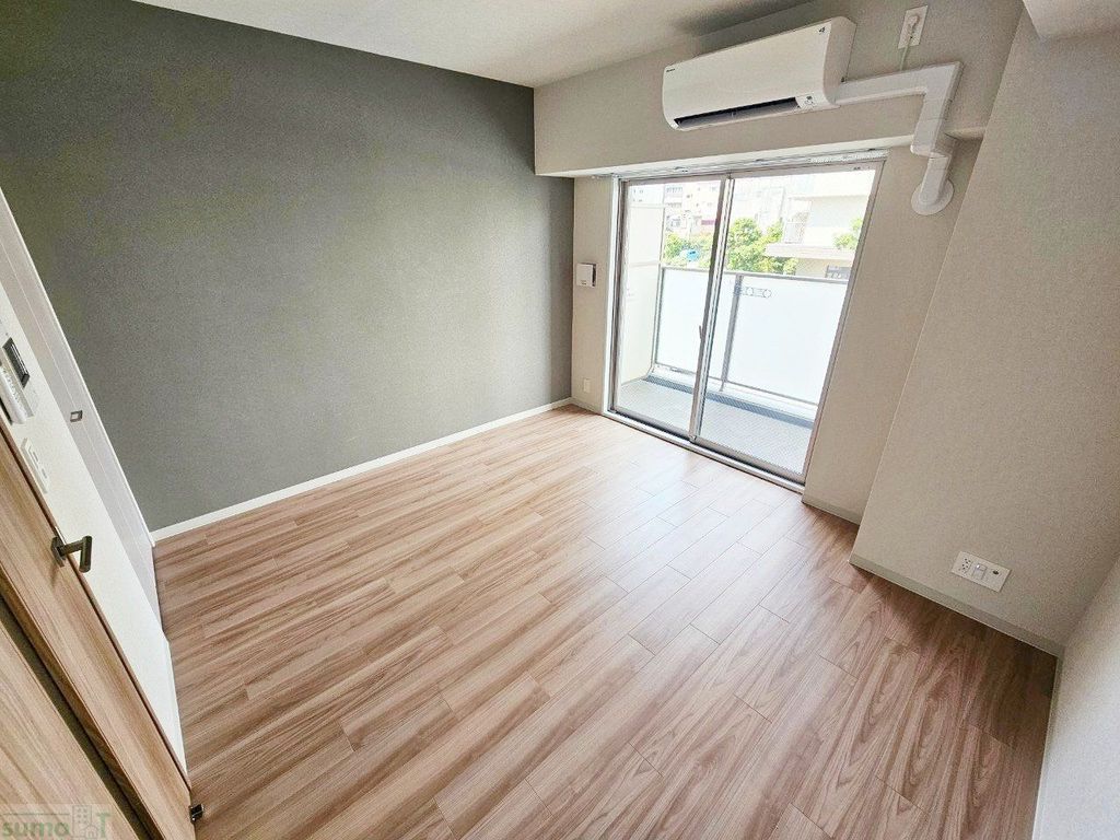 居室・リビング　バルコニー