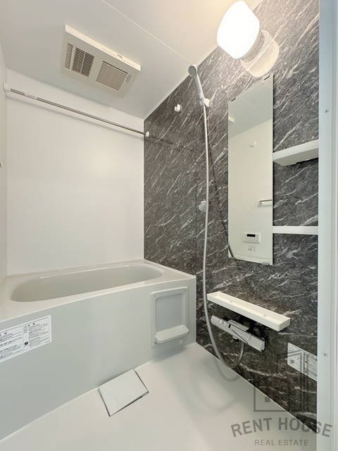 バス・シャワールーム　同仕様写真です。