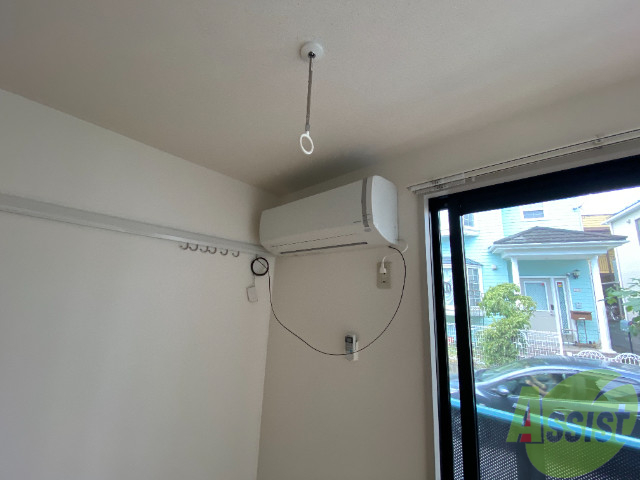 その他設備　ちゃんとエアコンもついているので、安心してくださいね。