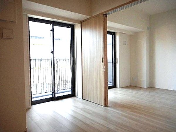 居室・リビング　リビング