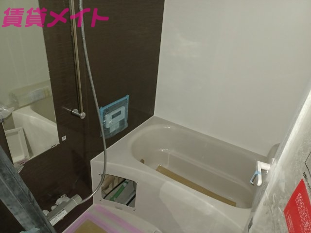 バス・シャワールーム　同タイプの部屋写真です。