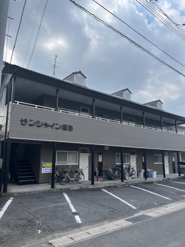 建物外観　外観は落ち着いています