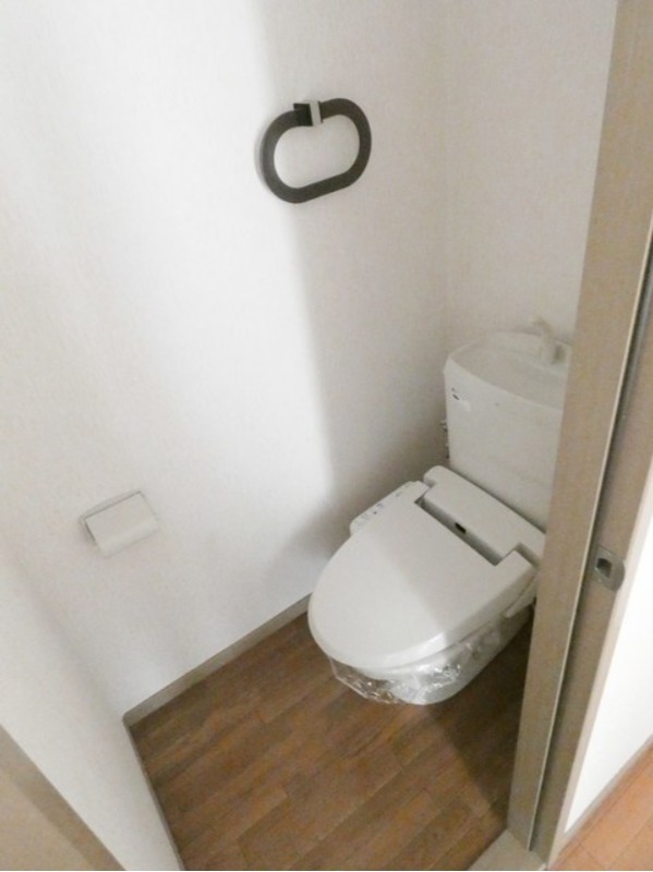 トイレ　図面と現状に相違がある場合には現状を優先