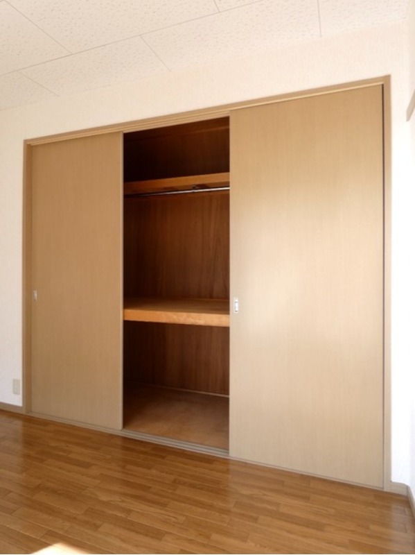 収納　図面と現状に相違がある場合には現状を優先