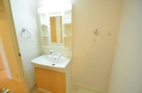 洗面設備　洗髪洗面化粧台