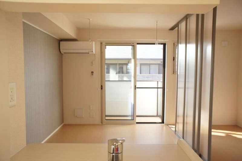 居室・リビング　図面と現状に相違がある場合には現状を優先