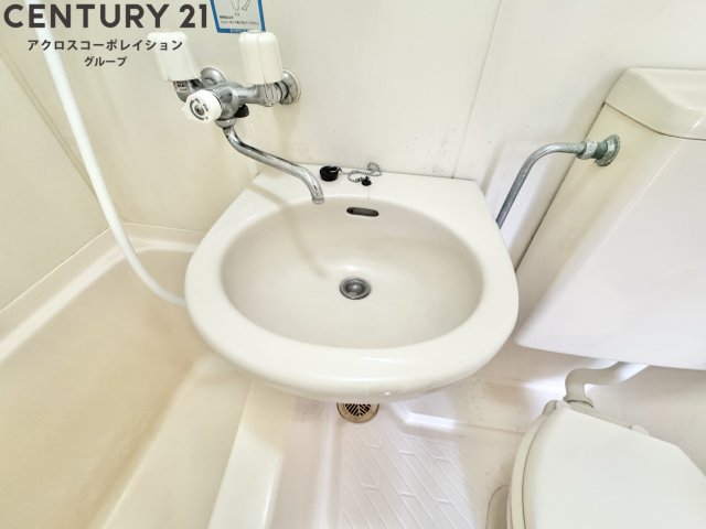 洗面設備　浴室内に洗面台！