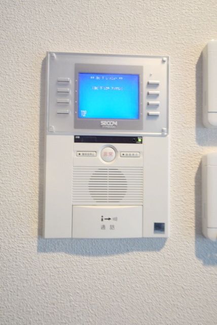 セキュリティ　★カメラ付きのインターフォンです★