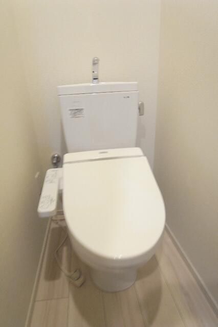 トイレ　ゆったりとした空間のトイレです