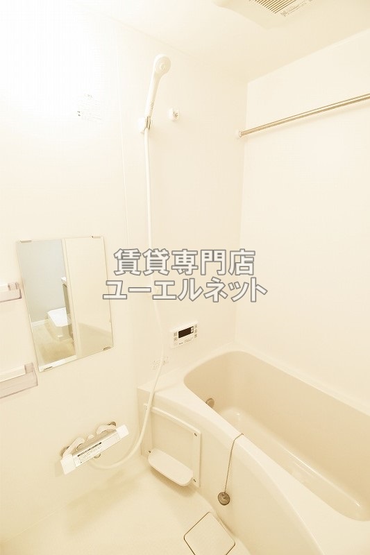 バス・シャワールーム　浴室