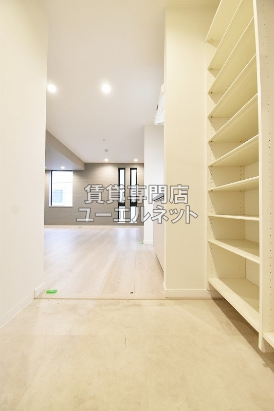 玄関　玄関周り