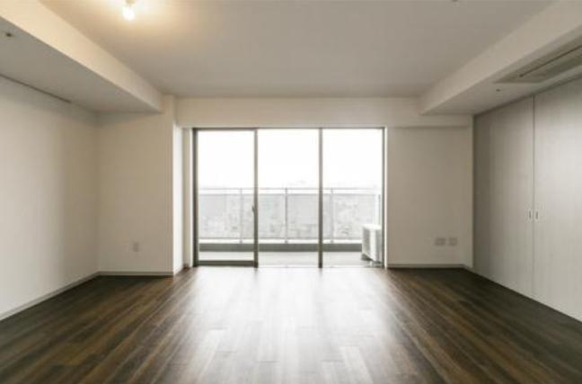 居室・リビング　※別部屋の参考写真です。