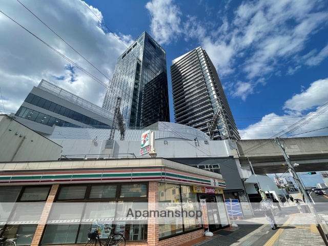 コンビニ　セブンイレブン（コンビニ）まで807m