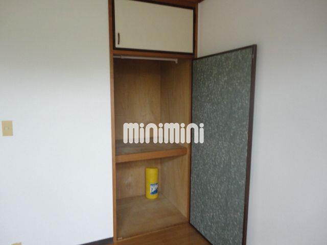 収納　奥行きのある収納です。