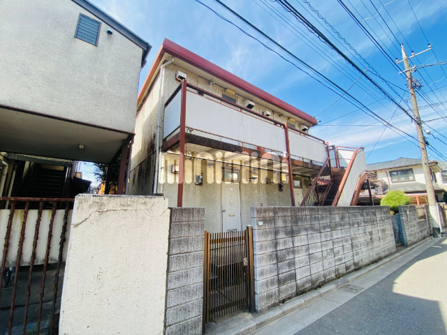 建物外観　閑静な住宅街・落ち着いた雰囲気。