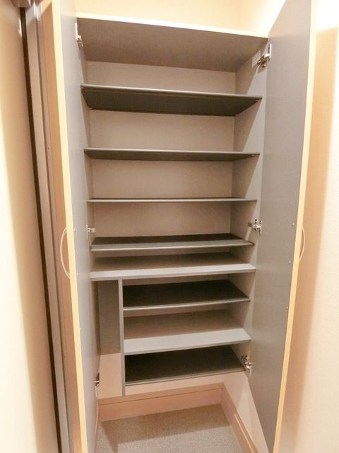 玄関　☆たくさん入りそうなシューズボックス☆