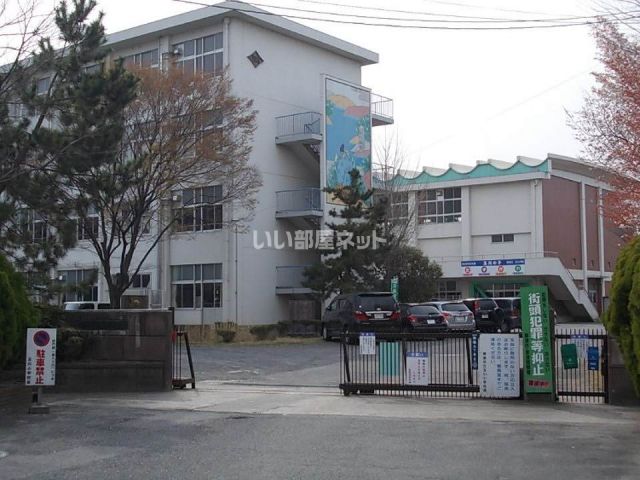小学校　草津市立玉川小学校（小学校）まで196m