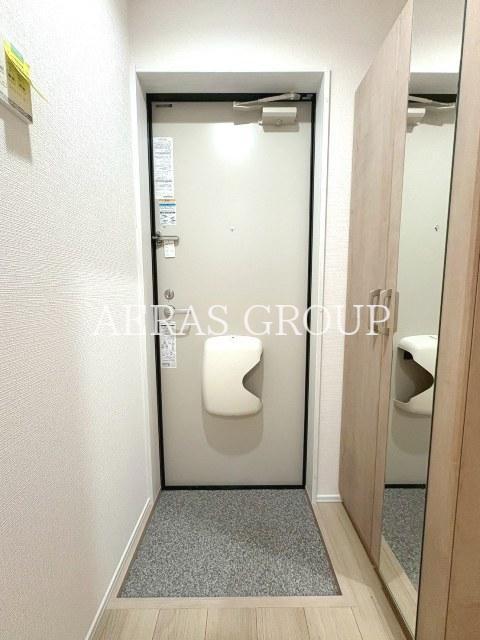 玄関　同仕様タイプ