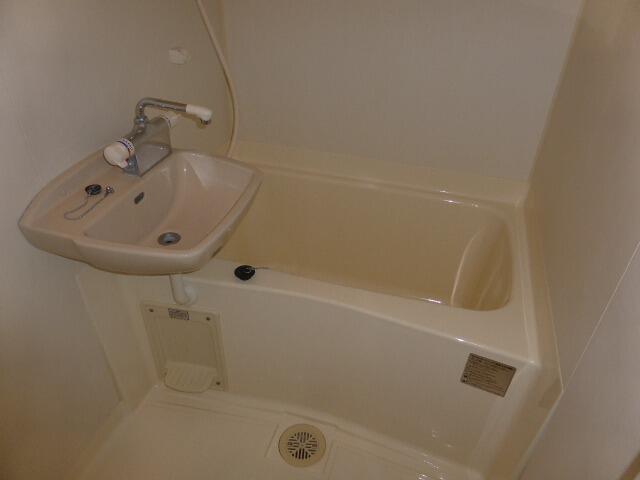 バス・シャワールーム　同仕様?