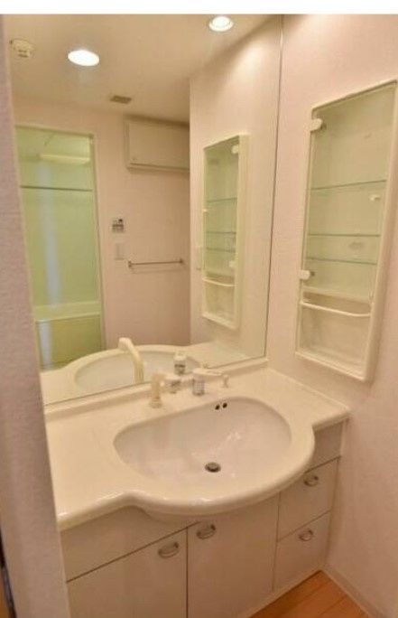 洗面設備　☆嬉しい独立洗面台☆