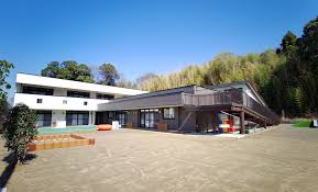 幼稚園・保育園　しおどめ保育園稲城（幼稚園・保育園）まで462m