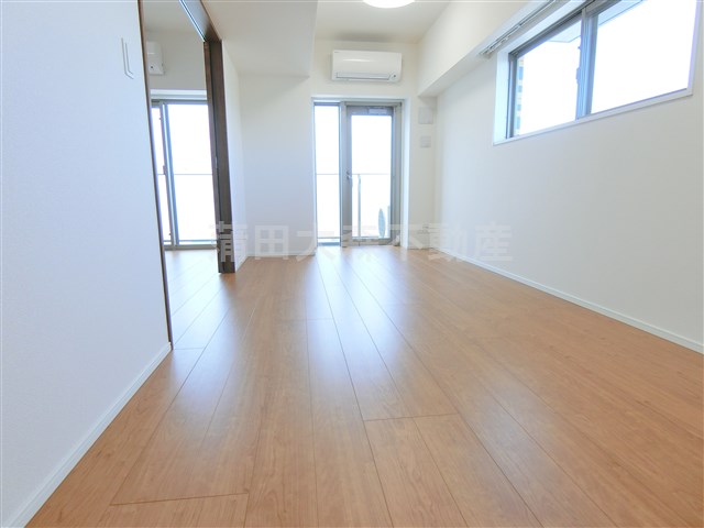 居室・リビング　LDK11.4帖　リビングダイニングキッチン