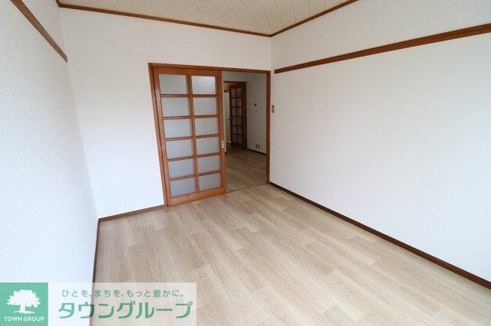 居室・リビング　※別号室参考写真です