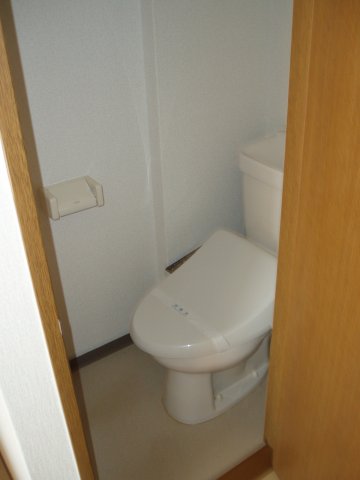 トイレ　ゆったりとした空間のトイレです