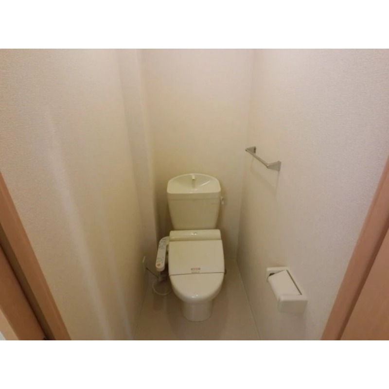 トイレ　図面と現状に相違がある場合には現状を優先