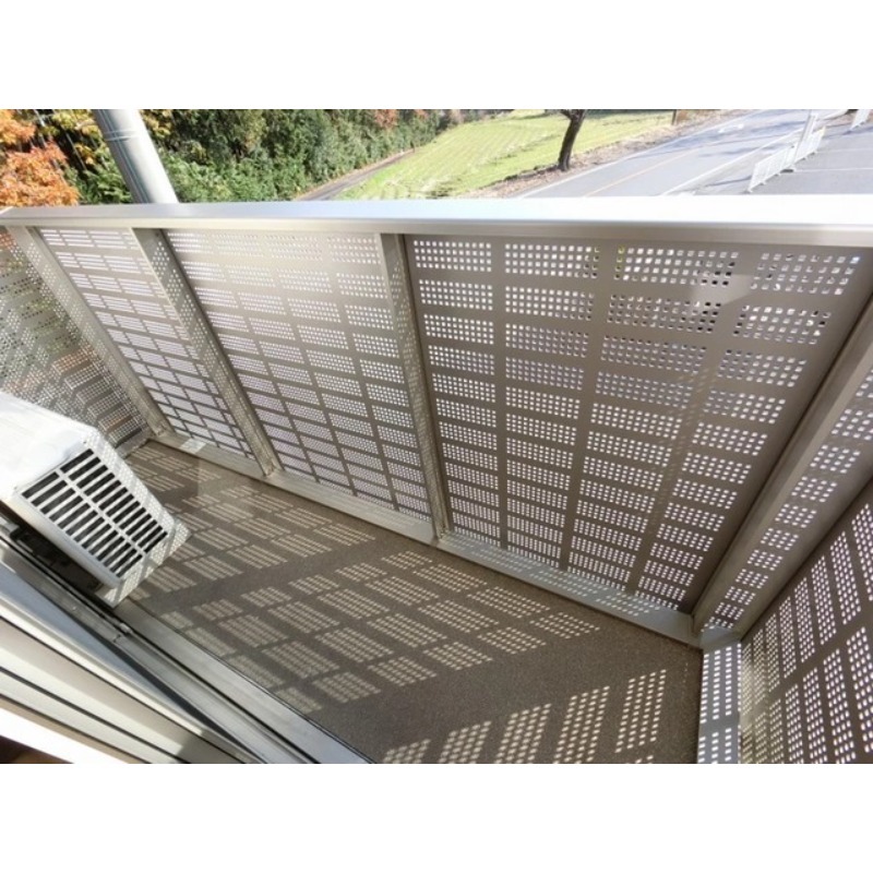 バルコニー　図面と現状に相違がある場合には現状を優先