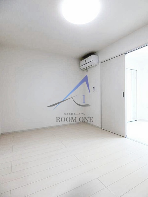 居室・リビング　洋室のお部屋です。