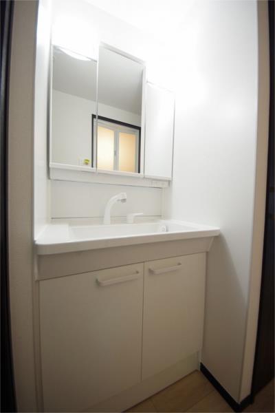 洗面設備　洗面所