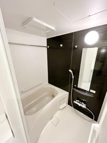 バス・シャワールーム　お風呂で日々の疲れを落としましょう