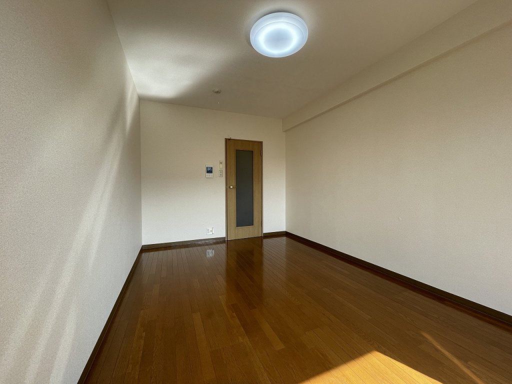 その他部屋・スペース　綺麗な室内　喫煙者契約不可