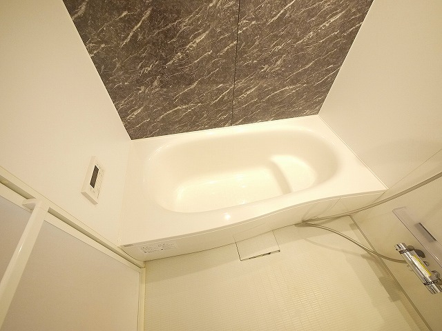 バス・シャワールーム　日々の暮らしに欠かせないお風呂です