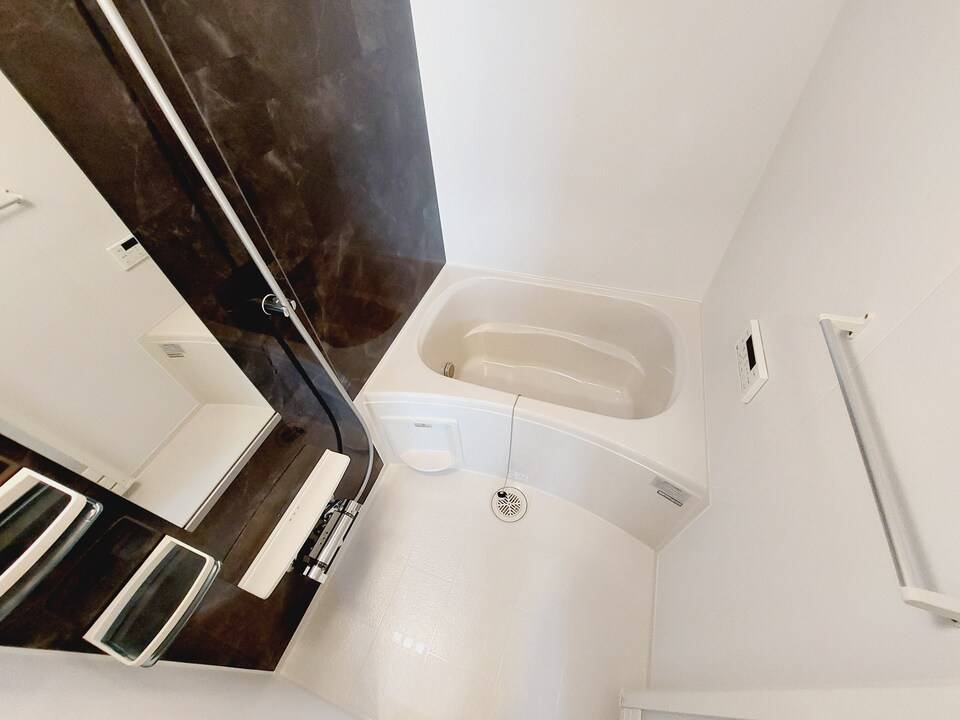 バス・シャワールーム　浴室