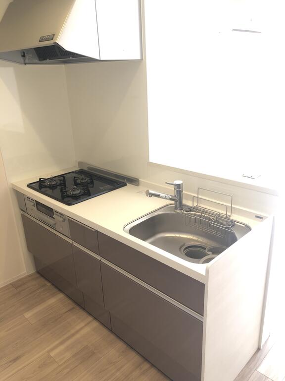 キッチン　※別号室の参考写真です