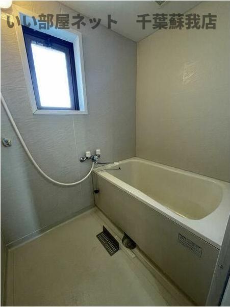 バス・シャワールーム　日々の疲れを癒すお風呂付です