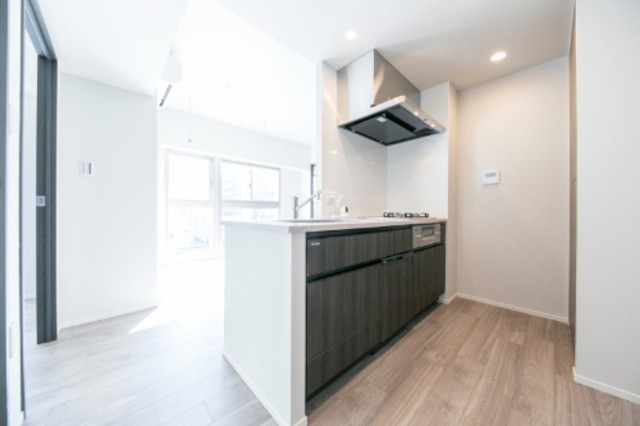 キッチン　※写真は同タイプ住戸です。