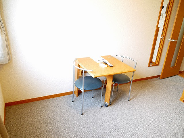 その他設備　家具付き