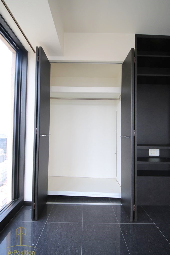 収納　アルグラッド ザ・タワー心斎橋