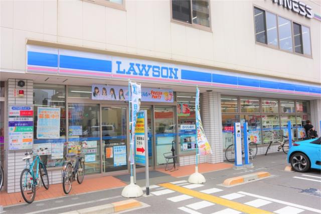 コンビニ　ローソン　天王寺町北二丁目店（コンビニ）まで135m