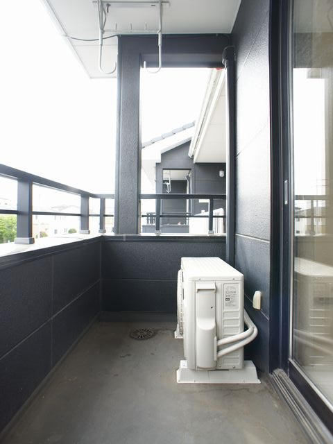 バルコニー　お洗濯物がたくさん干せます♪