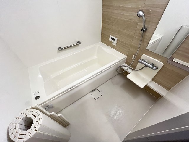 バス・シャワールーム　日々の疲れを癒すお風呂付です